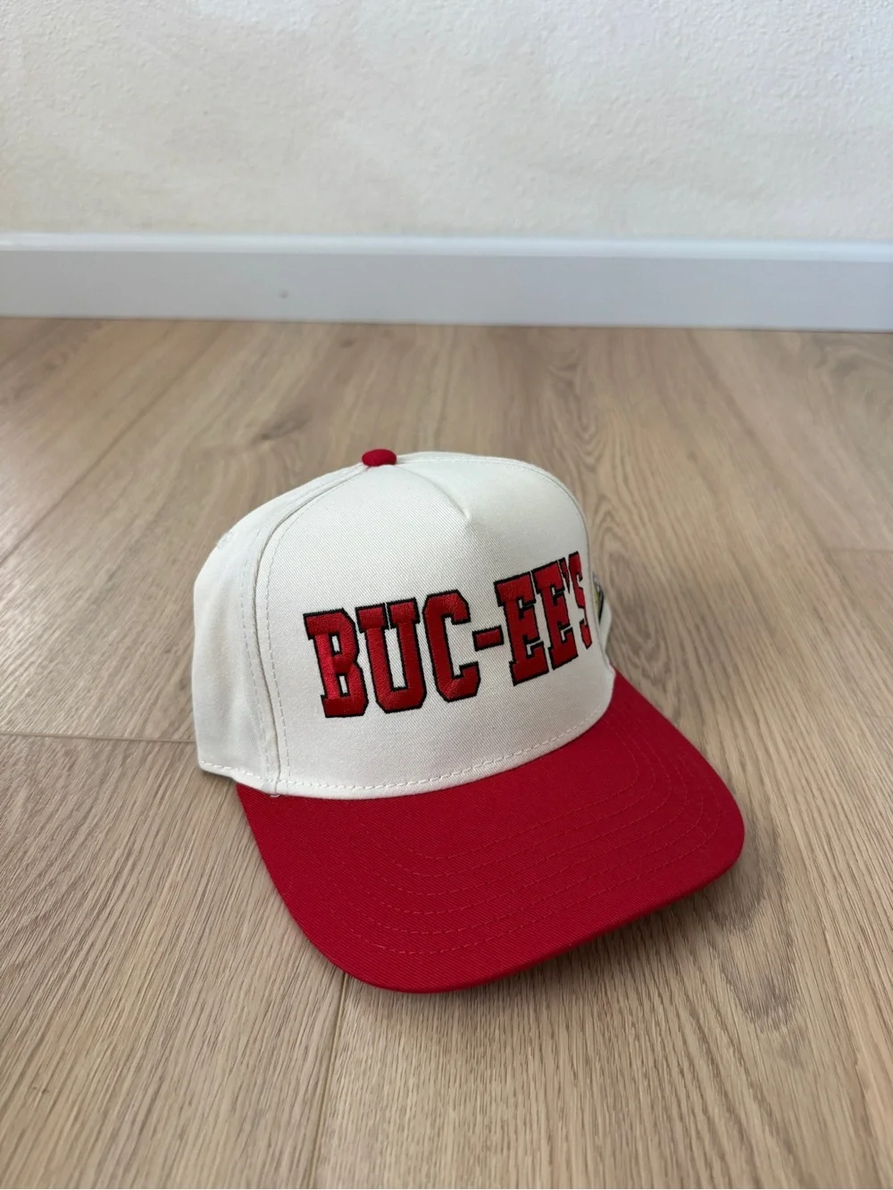 Buccees hat